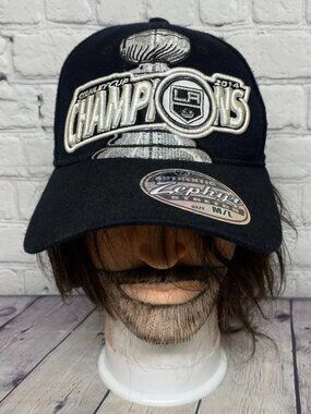 Zephyr LA Kings 2014 Stanley Cup Champions Hat Cap Black Stretch Fit Size M/L